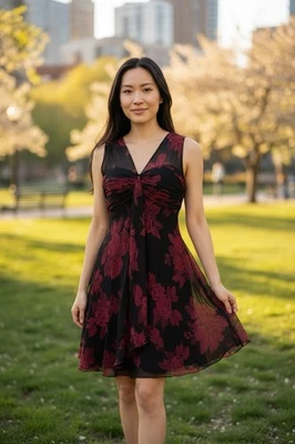 Donna Ricco Dress Sz 10 Black Red Roses Sleeveless Lined Silk A Line Party Dress - Image 1 of 4