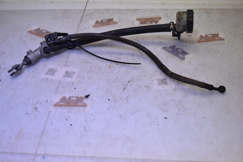 Cilindro maestro de freno trasero 622 1999 Kawasaki Ninja ZX11 Zx-11 Zx 11 1100 Foto 1 de 4