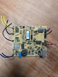 Trane Emerson X13651110010 CNT04716 Furnace Control Circuit Board - Picture 1 of 4