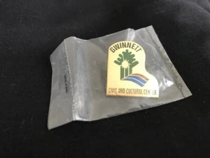 GWINNETT BÜRGER- UND KULTURZENTRUM. - WERBE PIN (UNENDLICHES ENERGIEZENTRUM) - Bild 1 von 2