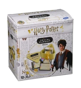 Hasbro Harry Potter Trivial Pursuit - Volume 1 Bitesize Game 600 Questions - Picture 1 of 3