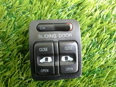 Interruptor de puerta corredera trasera Honda Odyssey 1998-2004 tablero eléctrico probado OEM Foto 1 de 2