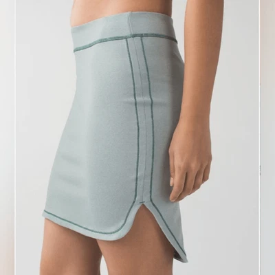 Falda Lululemon City Talla 6 Lápiz Recto Alto-Lo Jaspeado Earl Gris Foto 1 de 4