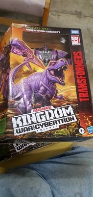 Transformers War for Cybertron Kingdom Leader Megatron Beast - SHIPS FREE  - Image 1 of 4