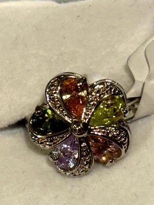 Size 6.5.Sterling Silver Natural Gemstone Ring. Peridot, Citrine Topaz - Image 1 of 4