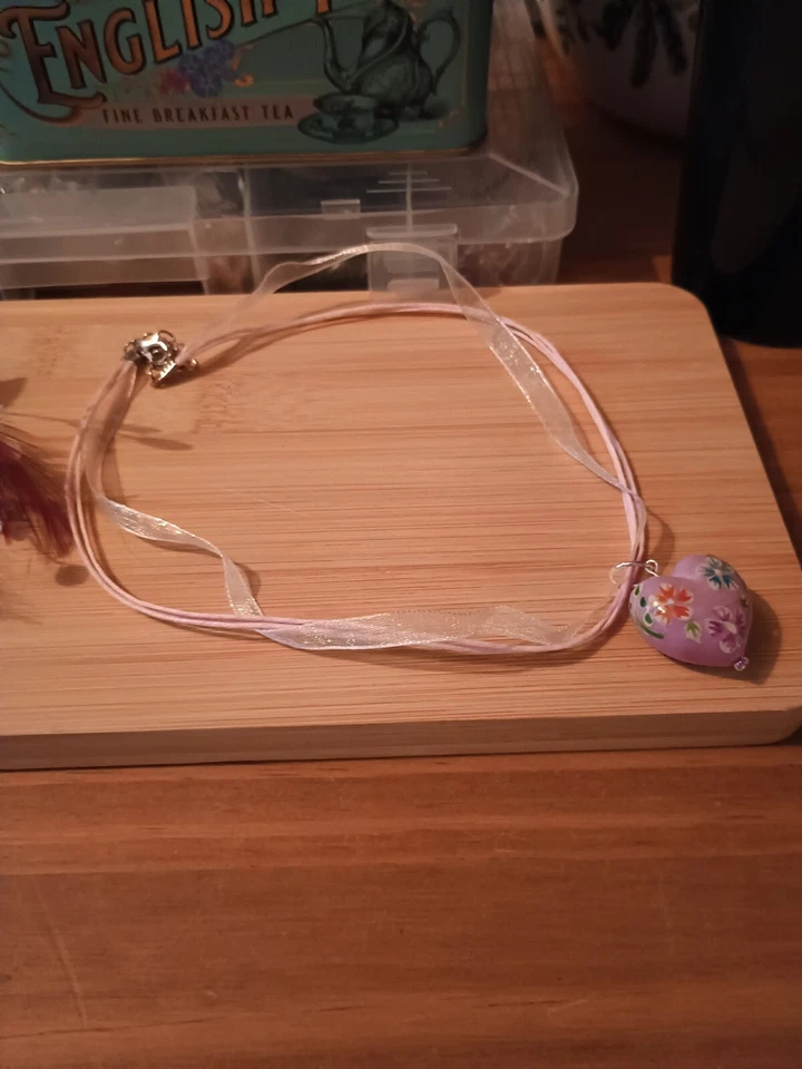 Handmade Heart Necklace -Dangle Drop Choker Necklace - Heart - Image 1 of 1