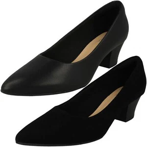 Ladies Clarks Elegant Low Heel Shoe Teresa Step - Picture 1 of 19