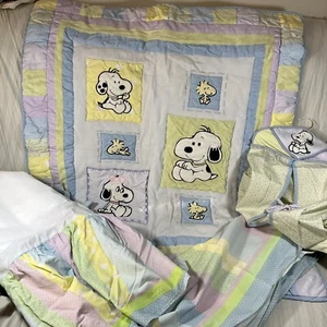Rare VTG Baby Snoopy Crib Comforter Nursery Set 5 Piece Diaper Holder Valence F2 - Picture 1 of 18