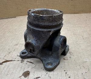 Eje trasero Ford 8.8 OEM eje de transmisión yugo brida 4 pernos Explorer Ranger F150 3 1330 - Imagen 1 de 7