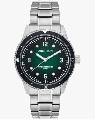 Reloj de vestir Armitron para hombre tono plateado esfera verde WR 150m 20/5482GNSV Foto 1 de 3