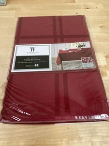 NEW Wamsutta Spill Proof 52 In X 70 In Microfiber Tablecloth - Ruby - Picture 1 of 3