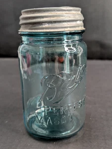 Tarro de enlatado vintage Blue Ball Perfect Mason #5 pinta con tapa de zinc - Imagen 1 de 6