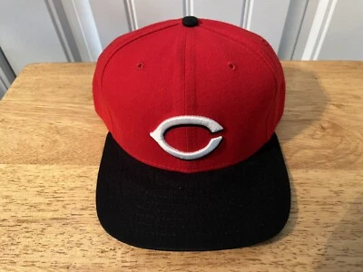 Cincinnati Reds Vintage New Era Hat Cap NWOT  NOS Free Shipping! - Image 1 of 3