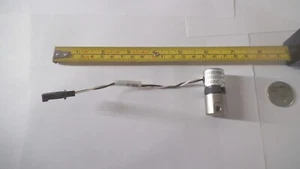 Predyne EH3212-E tre vie N.O. elettrovalvola 80 PSI 24VDC 2 watt 1/64 orifizio - Foto 1 di 7