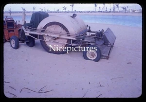 Hawaii 1960s Original slide #8 Oahu Large Sand Machine - Picture 1 of 1