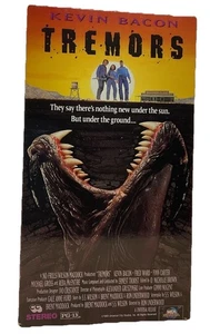 Tremors (VHS, 1996) Collectors Choice Kevin Bacon Reba McEntire Horror Action - Foto 1 di 2