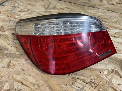 Задний левый задний тормозной фонарь для BMW 535xi E60 серии 5 2007-2009 годов выпуска от оригинального производителя 7180515 - Изображение 1 из 4