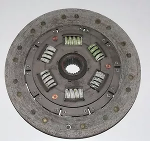 - FORD ZEPHYR 4 Mk3  1962-1963 CLUTCH PLATE - Picture 1 of 1