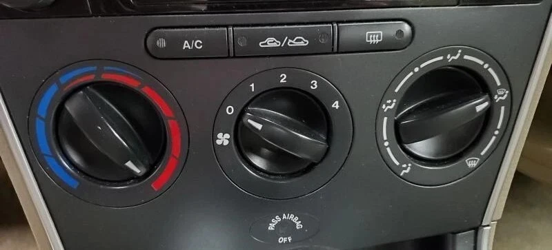 2003-2008 Mazda 6 AC Heater Climate Temperature Control Aseembly OEM Foto 1 de 3
