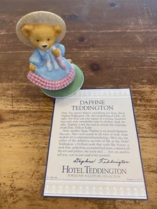 THE FRANKLIN MINT PORCELAIN BEAR HOTEL TEDDINGTON DAPHNE TEDDINGTON FIGURINE - Picture 1 of 7