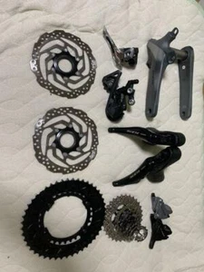 Shimano 105 R7000 groupset - Picture 1 of 9