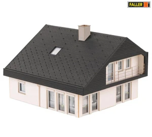 FALLER 130642 Spur H0 Wohnhaus mit Plattendach Bausatz - Picture 1 of 3