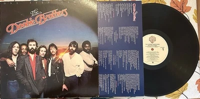 THE DOOBIE BROTHERS ONE STEP CLOSER VINYL LP VG - Image 1 of 2