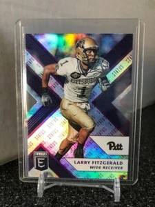 2018 Elite Draft Picks Status Die Cut Purple #61 Larry Fitzgerald (Pittsburgh) - Bild 1 von 2