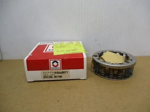 AC DELCO GM 8668071 SPRING RETNR - Picture 1 of 5