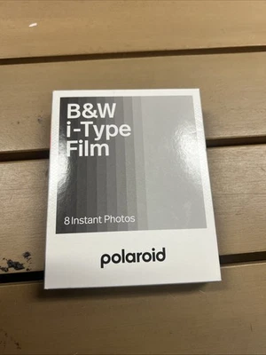 Película Polaroid B&W I-Type (8 fotos) negra blanca nueva nunca abierta producida 24/02 Foto 1 de 2