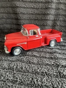 Chevy Step Side Pick-up 1955 1/24 scale Diecast Model Truck Red #7602. - Picture 1 of 8