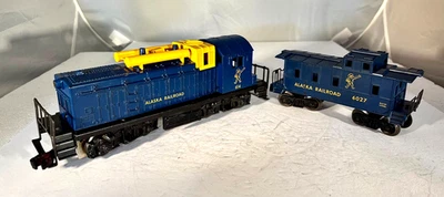 Lionel 614 Alaska NW2 Switcher & 6027 Alaska Caboose, 1959 - Image 1 of 4