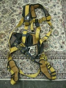 FallTech Imbracatura di Sicurezza Full Body G7081BS Stile Gilet LG/XL Marrone/Nero - Foto 1 di 3