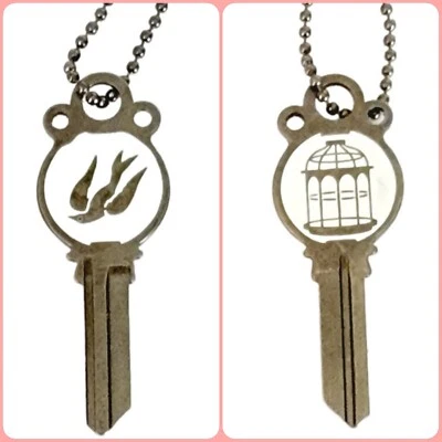 Bioshock Infinite Bird & BirdCage Key Keychain Loot Crate Gaming Exclusive New - Image 1 of 4