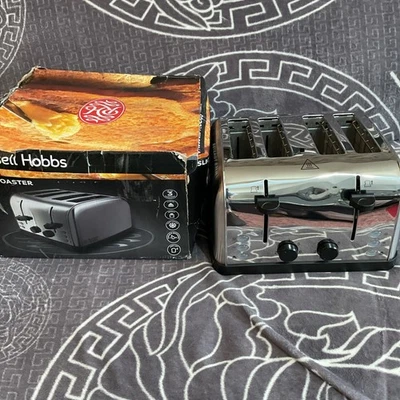 Russell Hobbs Futura 4 Slice Toaster, 1500 W, Stainless Steel Silver - Image 1 of 4