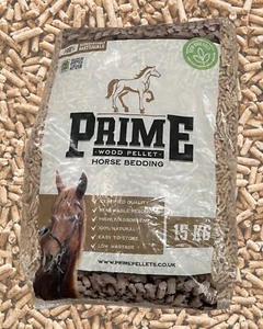 Horse bedding Wood Pellets Prime Pellets 15kg bag - Picture 1 of 5