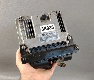 SEAT Ibiza ST 1.4 TSI 6J8 6J1 6J5 110kW ENGINE CONTROL MODULE ECM 0261S04707 - Image 1 of 4
