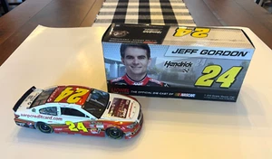 #24 Jeff Gordon, 2013 AARP/Chase Credit Card, Lionel 1/24 Scale, 1 of 1,323 - Picture 1 of 7