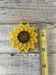 Sunflower Feltie Felt Embellishment Journal Patch Jeans Purses Hats Pt1069 - Picture 1 of 3