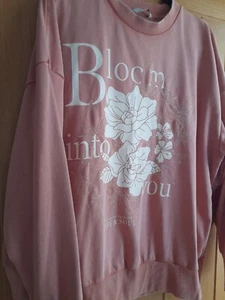 WOMEN'S / GIRLS OVERSIZED SWEATSHIRT TYPE / JUMPER.PINK SIZE L NWOT - Picture 1 of 4