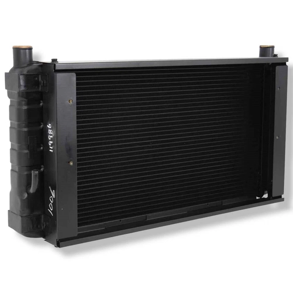 Radiador compatible con Bobcat 773T A300 S220 S250 S0300 S330 T250 T300 T320 OEM# 6737650 Foto 1 de 4