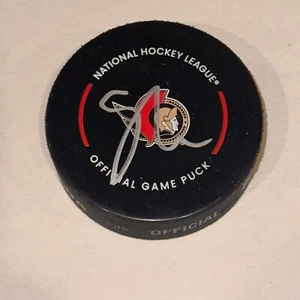 TIM STUTZLE Signed Ottawa SENATORS Official GAME Puck Beckett Auth BAS - Picture 1 of 3