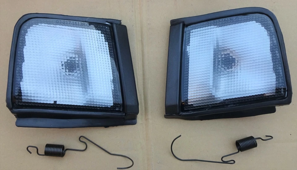 PAR DE LUCES ESQUINERAS DELANTERAS IZQUIERDA DERECHA HONDACORD MODELO 1986 89 RECAMBIO Foto 1 de 4