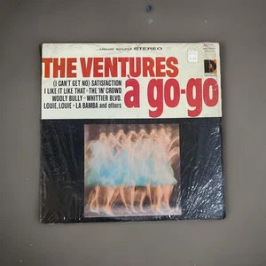 The Ventures - a Go-Go - 1966 Dolton Stereo Rock Vinyl LP Record Album-EX/EX - Picture 1 of 4