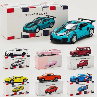 1:64 Simulated Alloy Car Models Car Model Ornaments and Toys Christmas Gift - Image 1 of 4