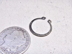 86 HONDA GL1200A GOLD WING MISC MAGNETO ROTOR FLYWHEEL/ALTERNATOR SHAFT CIRCLIP - Bild 1 von 3