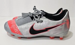 Nike Jr Phantom Venom Elite FG Soccer Cleats Grey Crimson Size 5.5Y - Picture 1 of 7