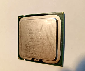 Processor Pentium 4 661 SL96H - Zdjęcie 1 z 3