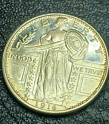 Moeda de 25 centavos Standing Liberty 1916 prata fina redonda 1 onça troy - Imagem 1 de 4