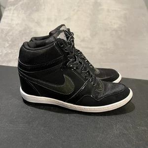 Chaussures compensées Nike Dunk Sky Hi femme pointure 9 noir blanc 629746-001 Force - Photo 1/10